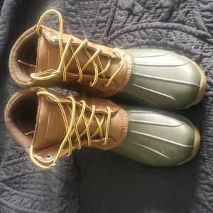 Sperry boots